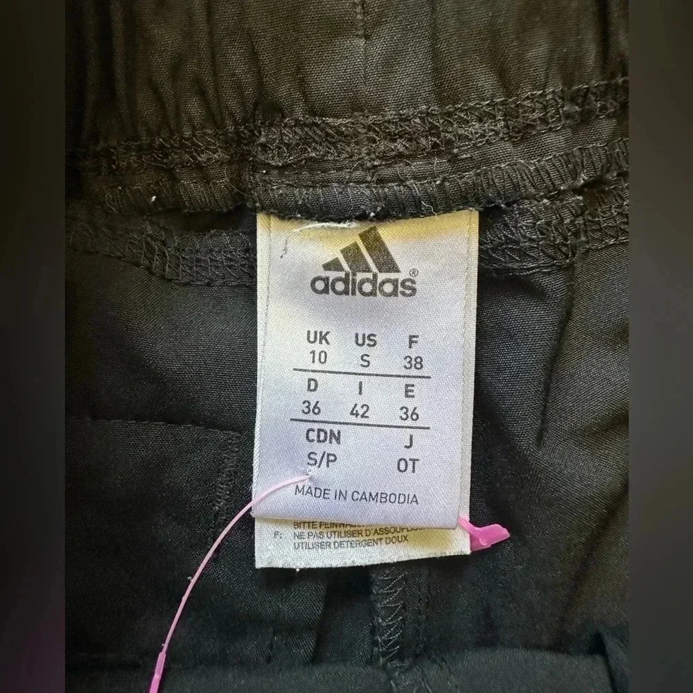 ADIDAS Women’s Black Athletic Athleisure Shorts Size Small - Picture 6 of 9